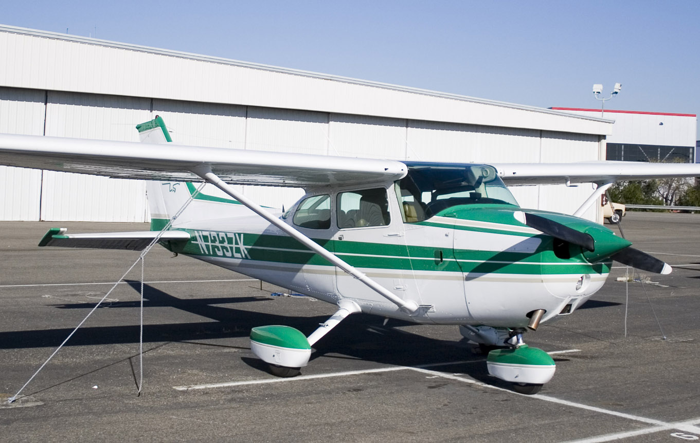 N733ZK C172 N733ZK at KPAO