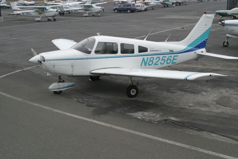 N8256E PA28-161 N8256E